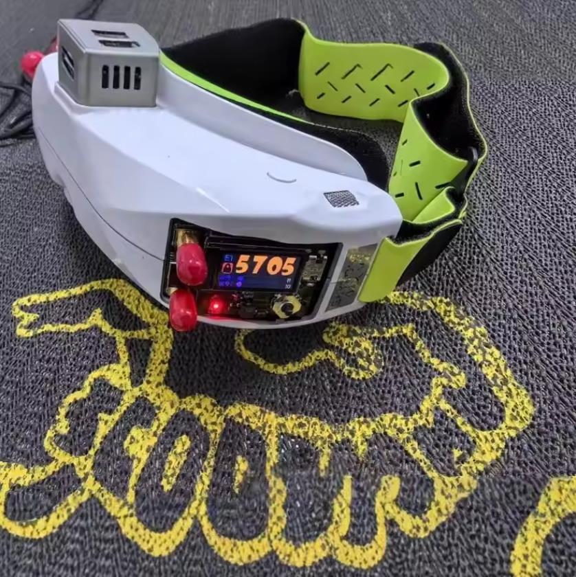 4.9GHz 5.8GHz 6.1GHz 3W VTX VR - Foxeer Reaper Extreme 2.5W Vtx ulasan dan harga
